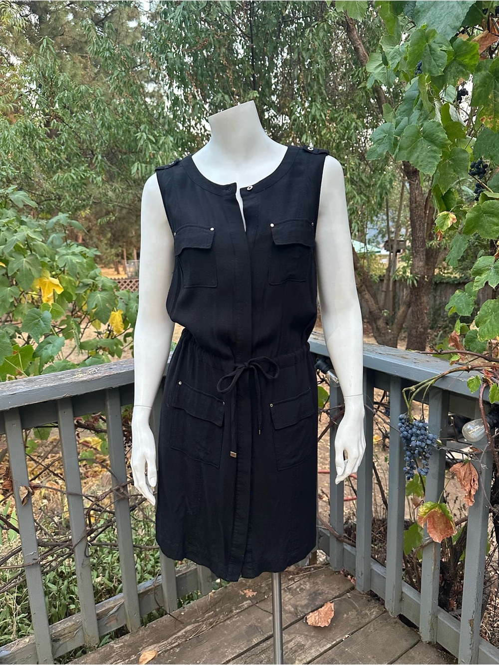 White House Black Market Dress Size 2 Sleeveless Tie Waist‎ Pockets (G-1787)